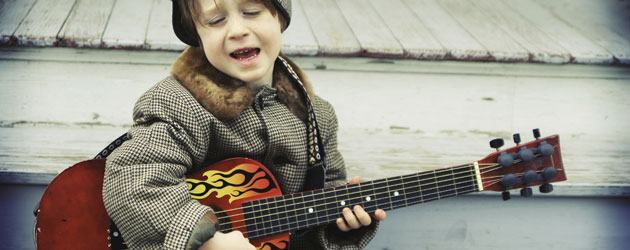 Jonar Nader: Boy on guitar technology in music